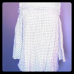 Westbound cold shoulder long sleeve blue white Lg